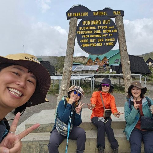 kilimanjaro-marangu-day-hike